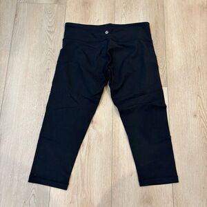 Lululemon Cropped Leggings Black 21” 10 Flawed